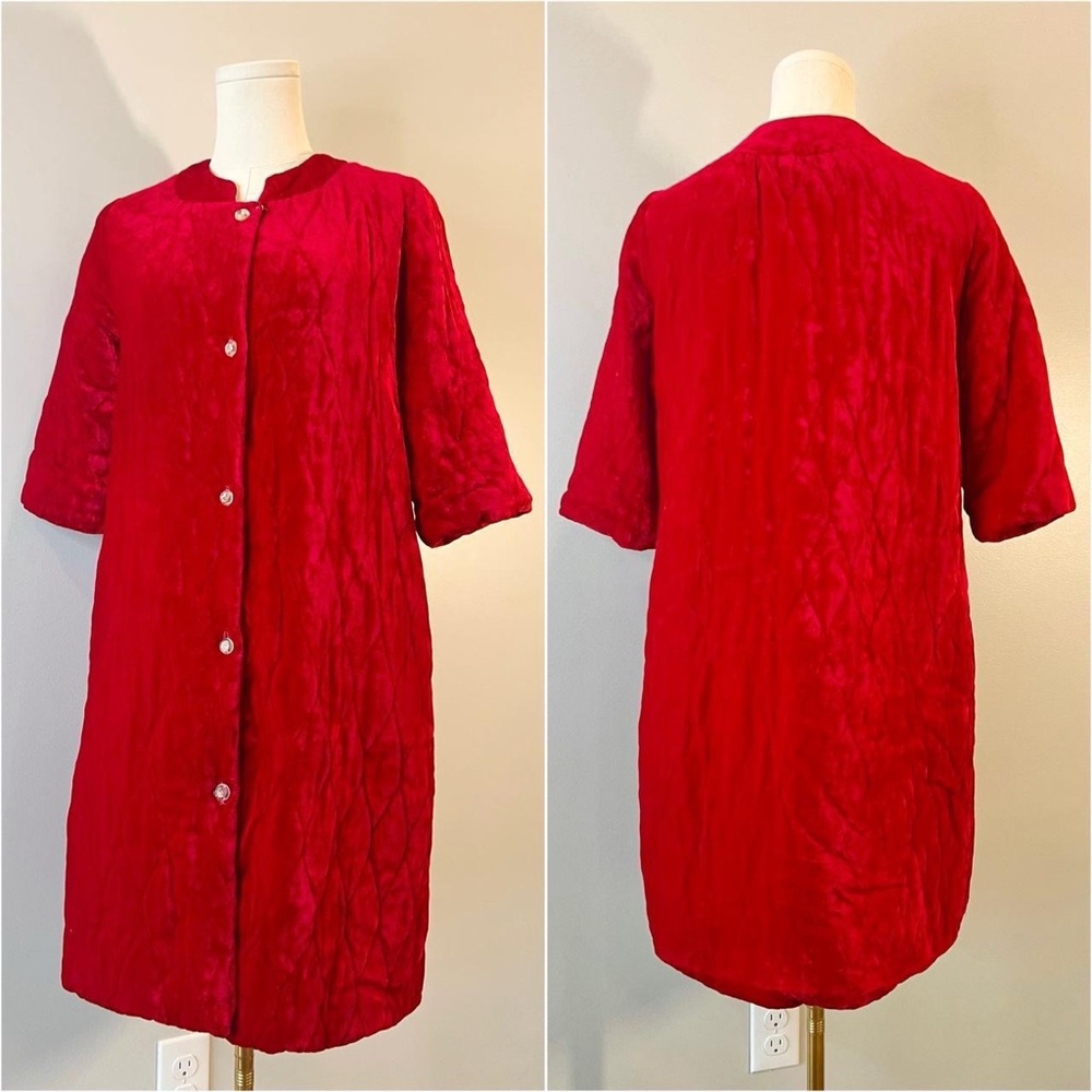 Vintage 1950s 1960s Red Velvet Bed Jacket Quilted Soft Retro Small / Medium